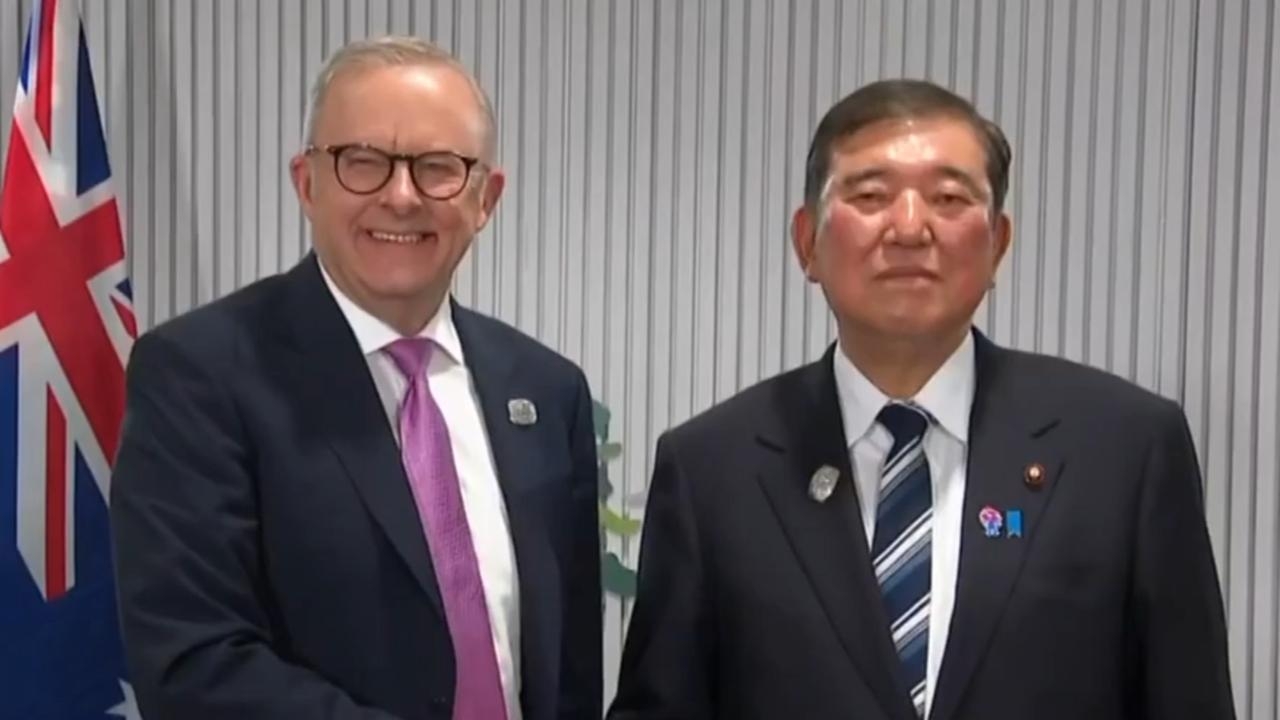 Anthony Albanese holds talks with Japanese Prime Minister during G7