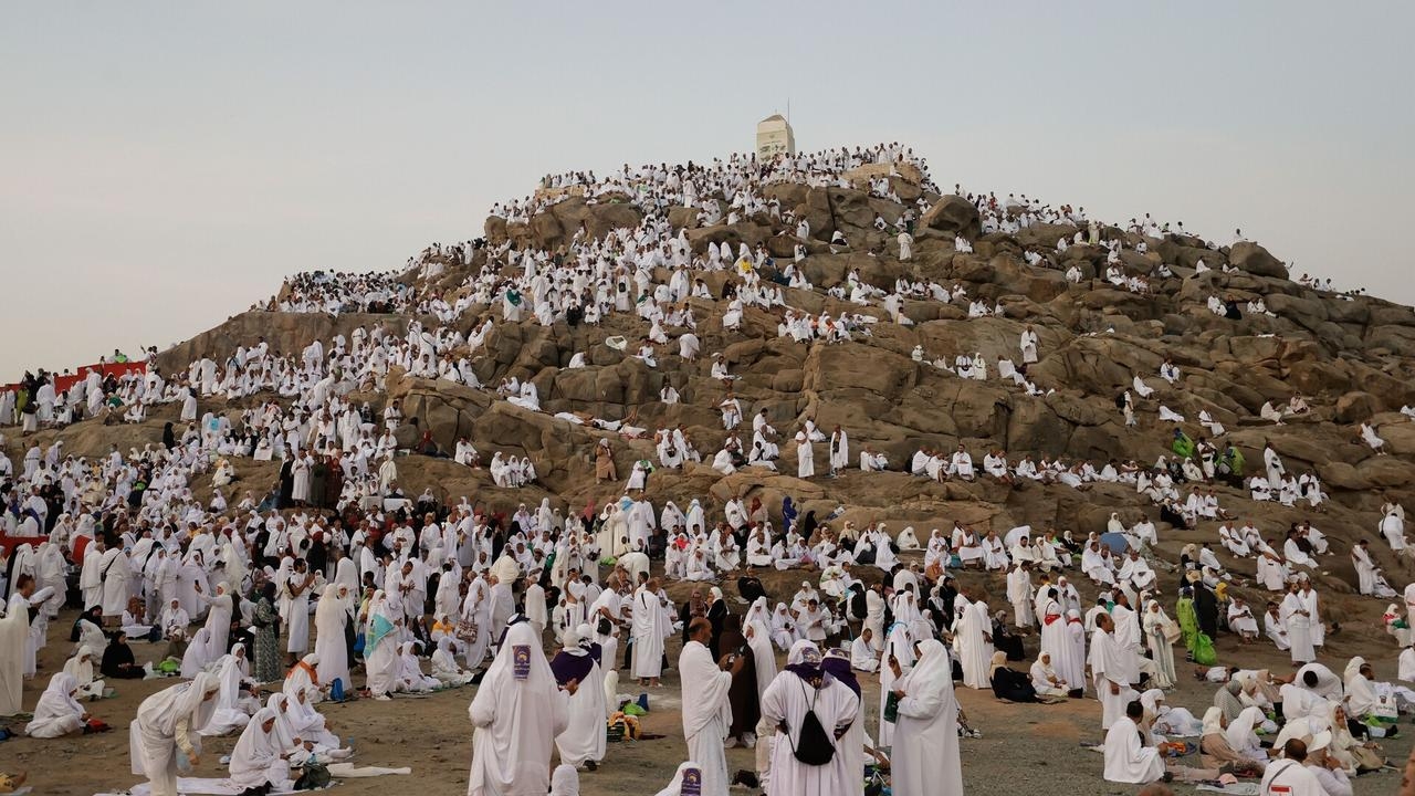 Over 1.5 million pilgrims in Mecca for Hajj