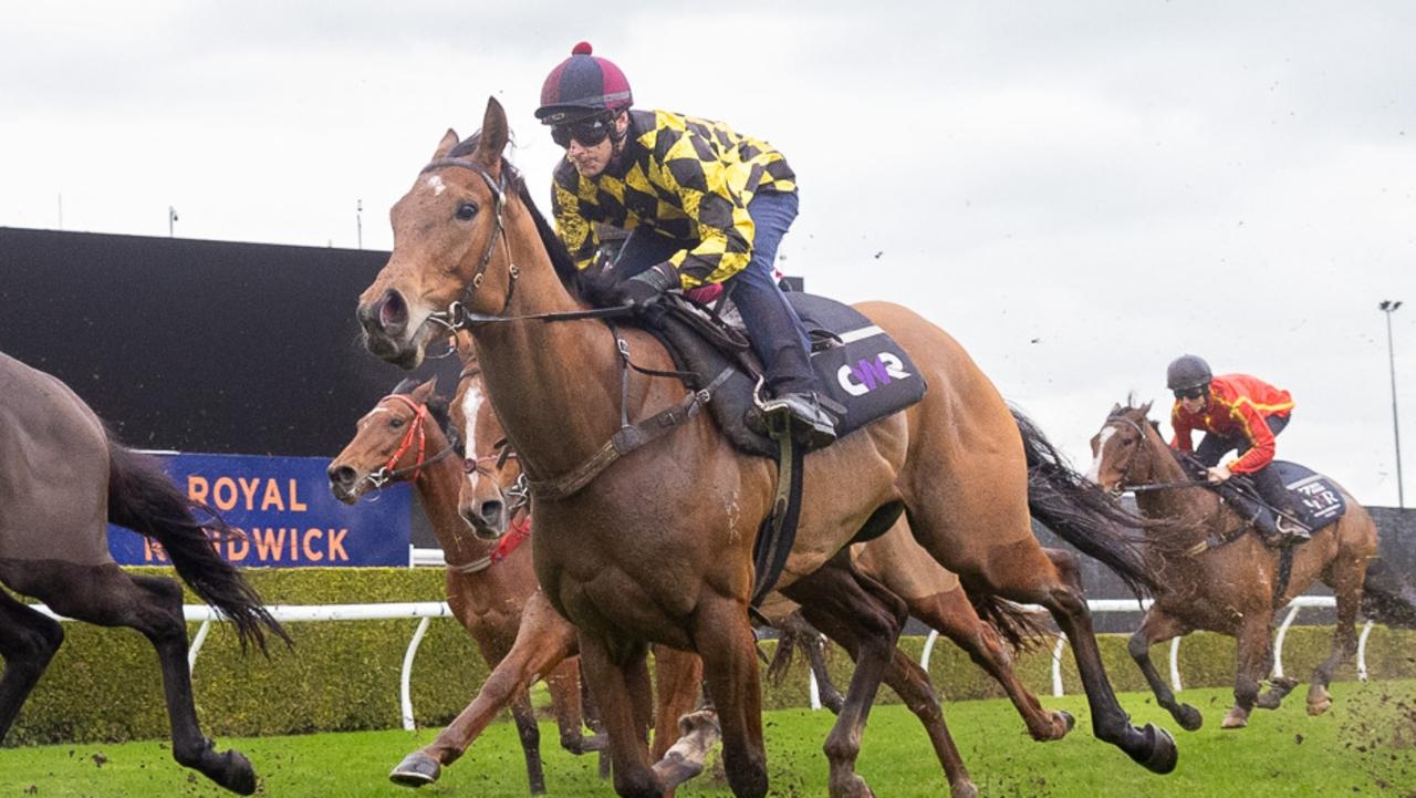 Chris Waller mare Autumn Glow sparks interest for The Everest as stars trial for spring campaign at Randwick and Gosford