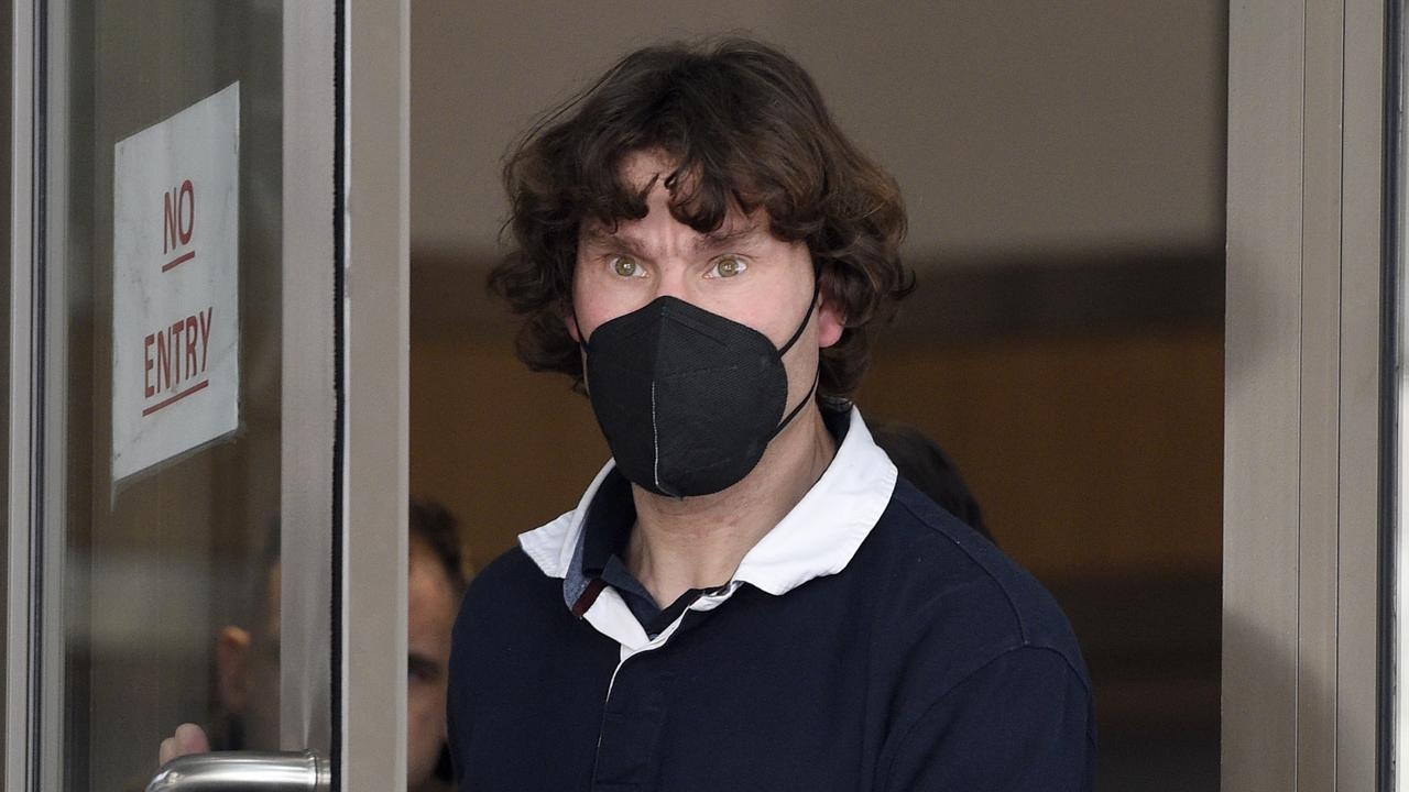 Simon Lara: Notorious ‘fake seizure guy' handed community order for beach act
