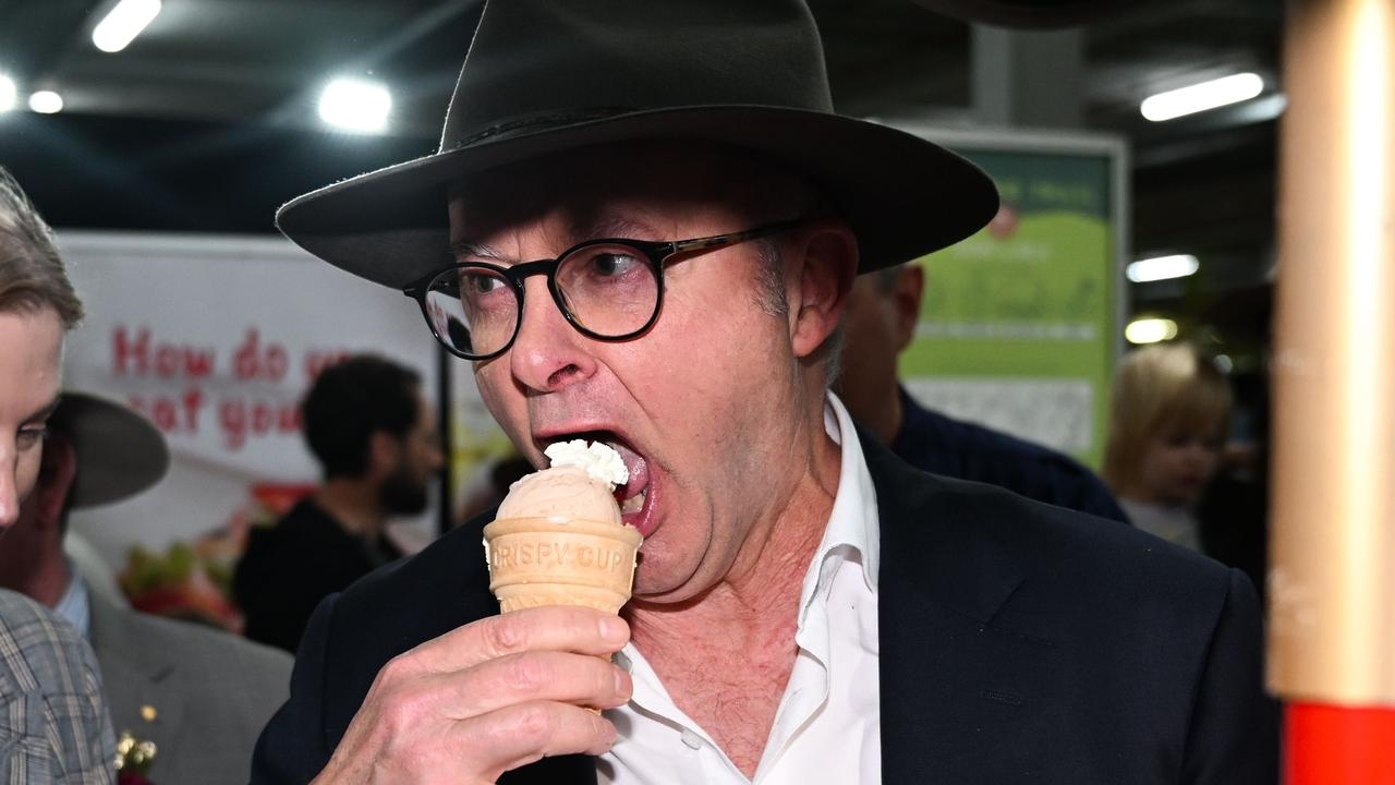 ‘Put it in your gob': Albo delights crowd at Brisbane Ekka, continues tradition of awkward food snaps with sundae moment