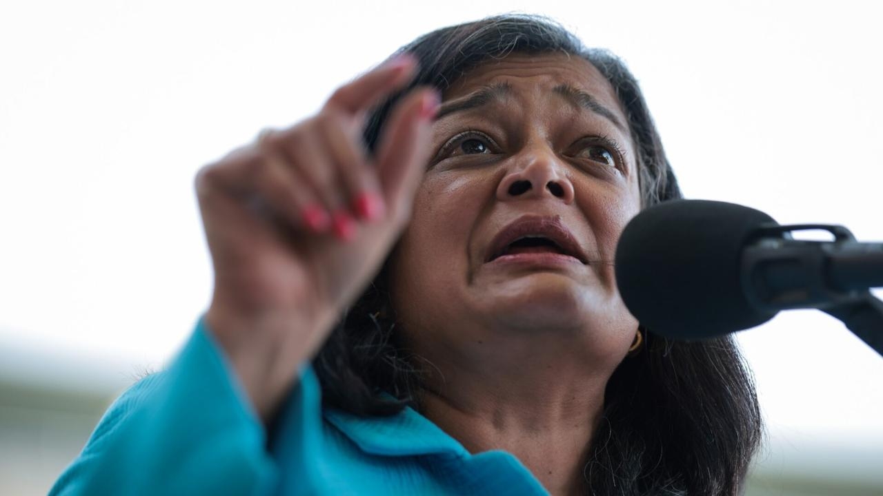 Democrats ‘disgracing themselves' by standing with LA rioters