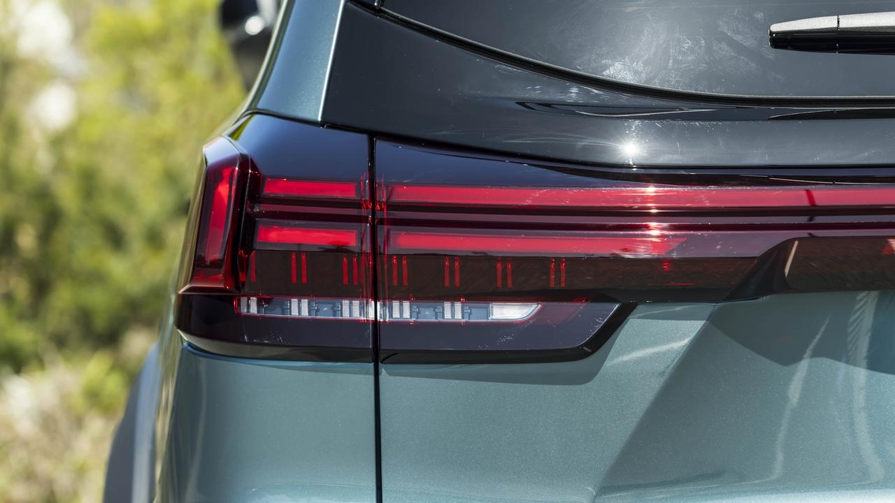 LDV D90 seven-seater SUV facelift review