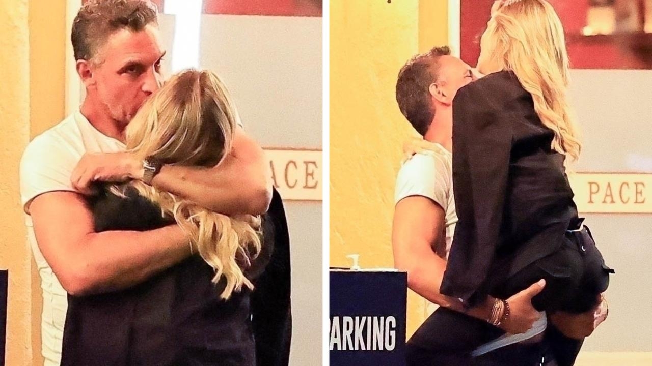Reality star's wild PDA with mystery woman