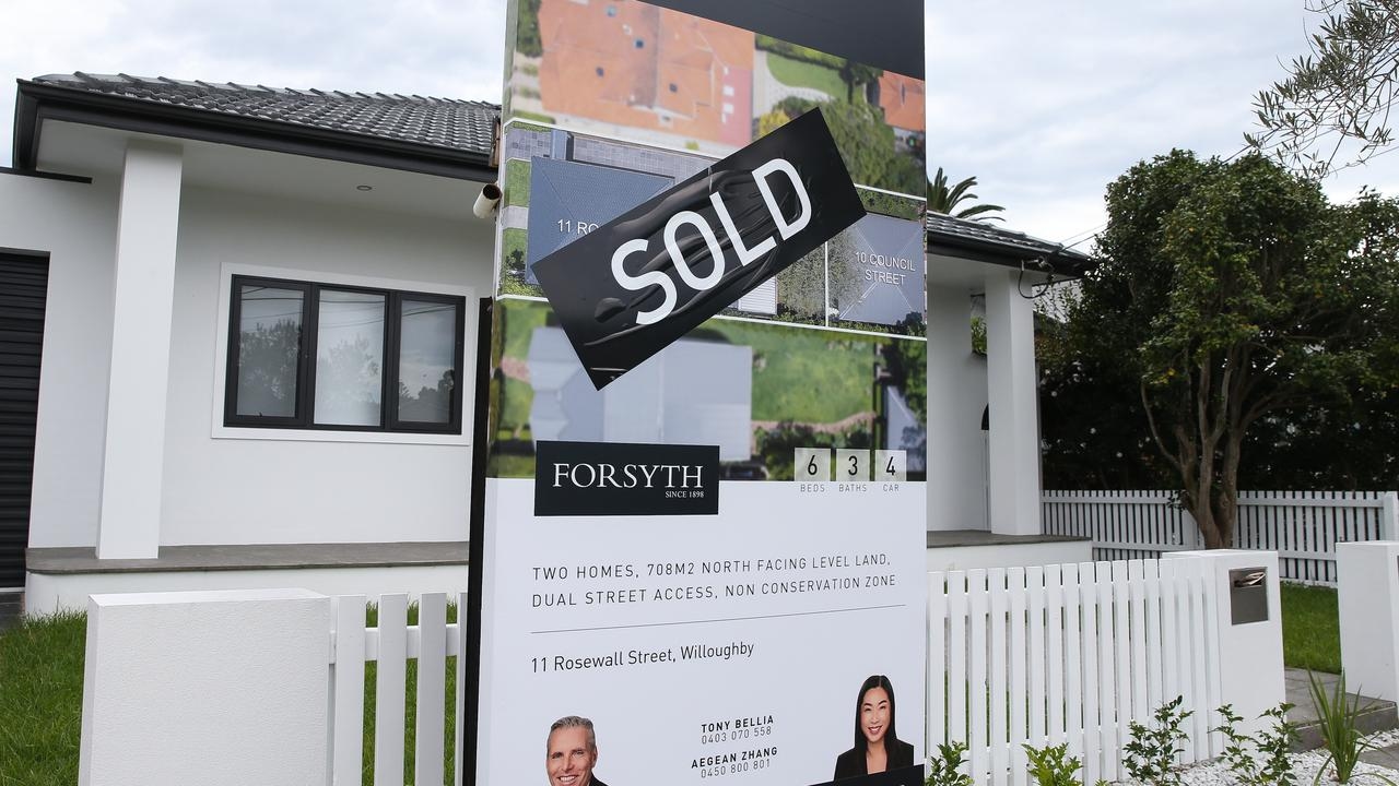 Overblown hopes turn housing market stale