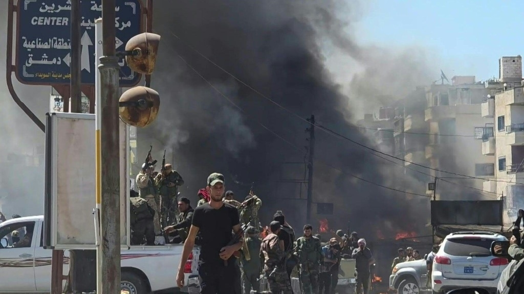 Syrian forces enter Druze city after deadly clashes