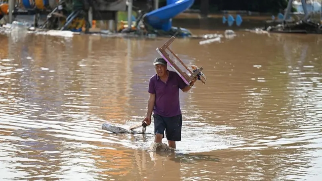 Flooding in Beijing kills 30 and displaces 80,000 as severe rains impact northern China.