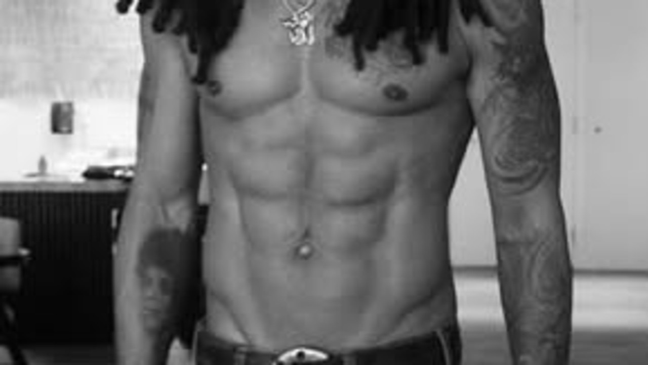 Lenny Kravitz shows off insane body at 62 in shirtless Instagram photo