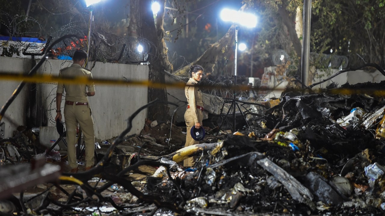 Australian airline Captain Byron Bailey details why he believes 'pilot error' the reason behind crash of Air India Flight 171