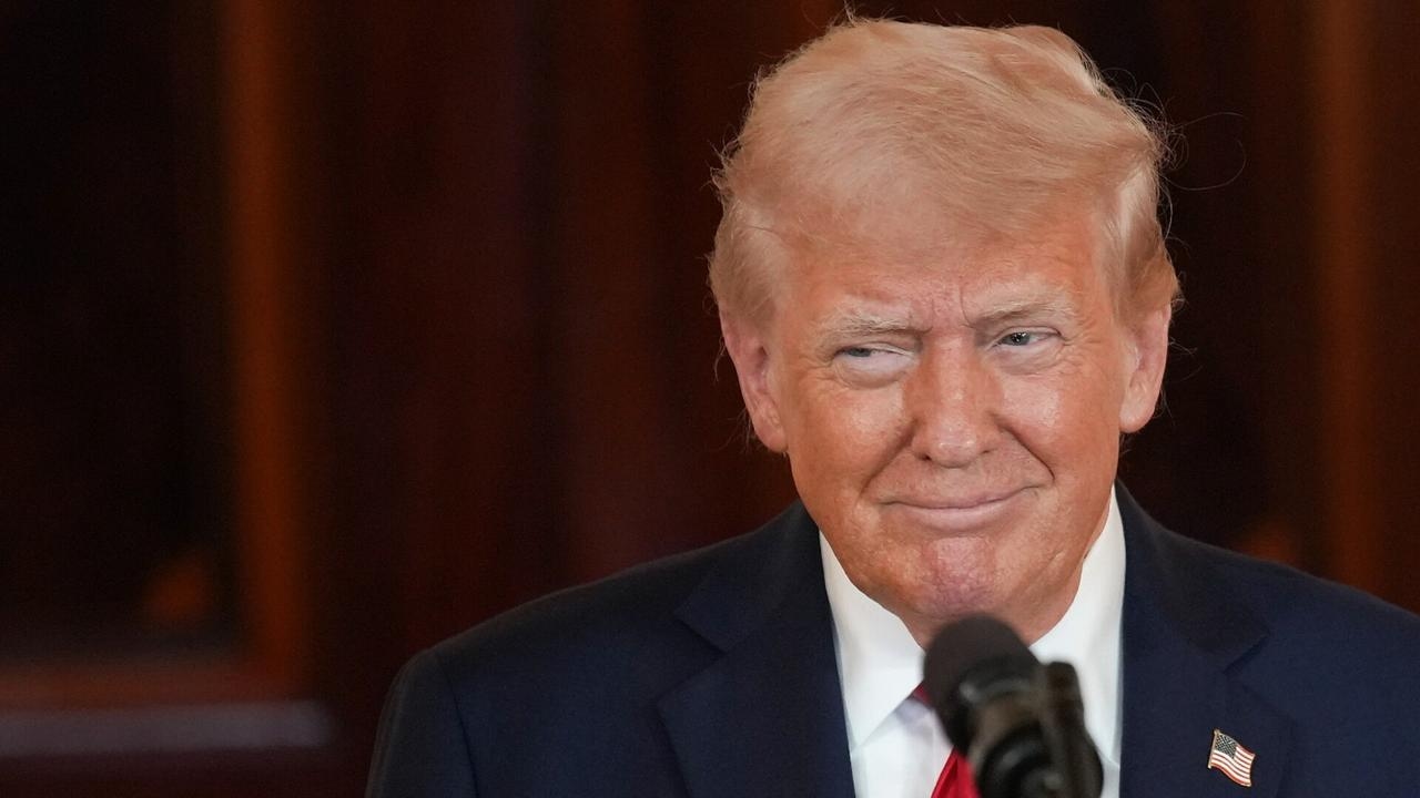 Media tries to downplay Trump's economy as S&P 500 hits record high