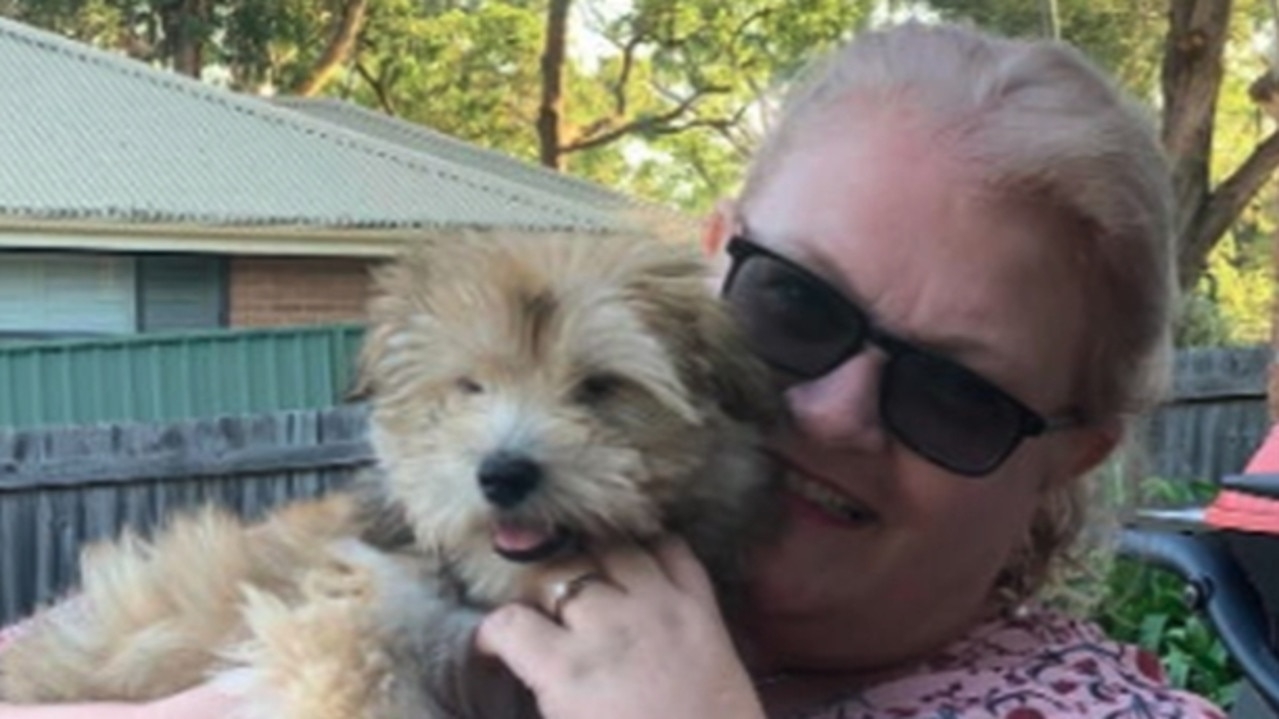 The family of Pauline Fitzsimons who died driving through NSW floodwaters say police gave her the all clear