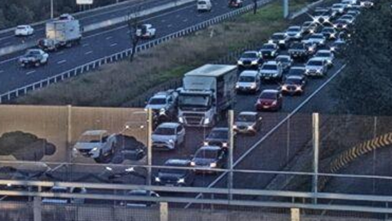Huge delays on Sydney's M4 after car, truck crash at Minchinbury