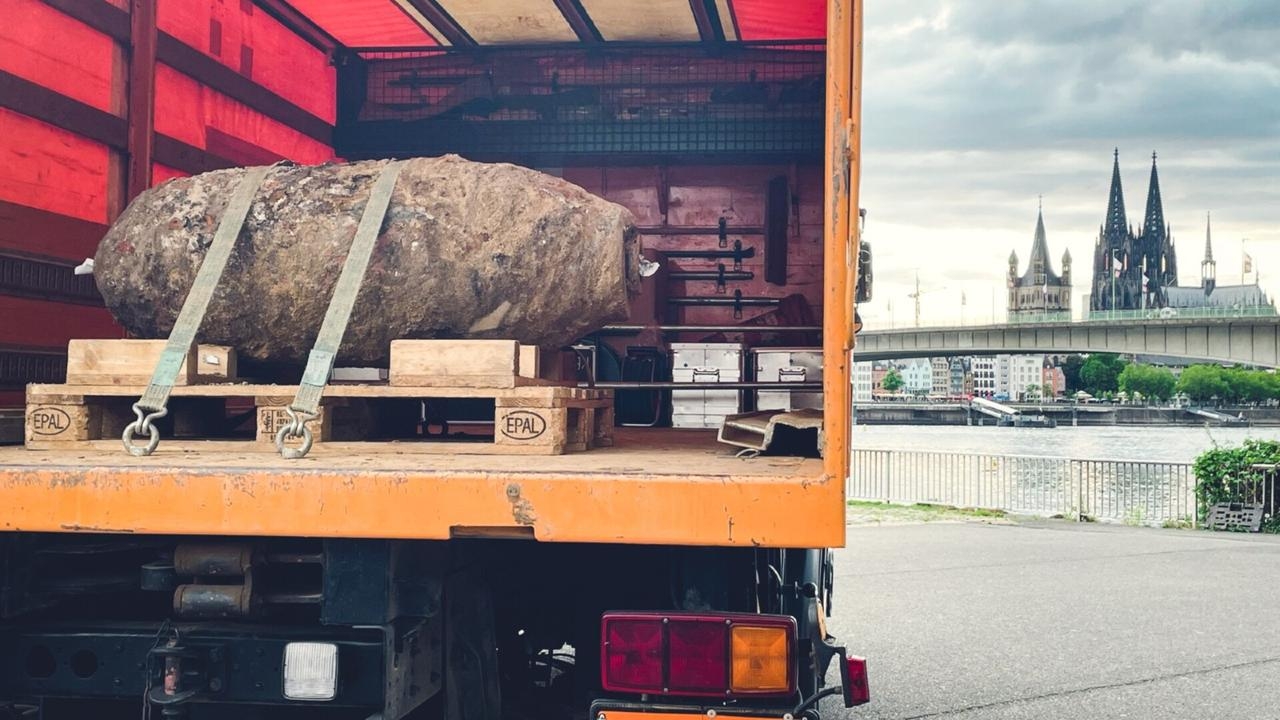 Thousands evacuated in Germany following discovery of three WWII unexploded bombs