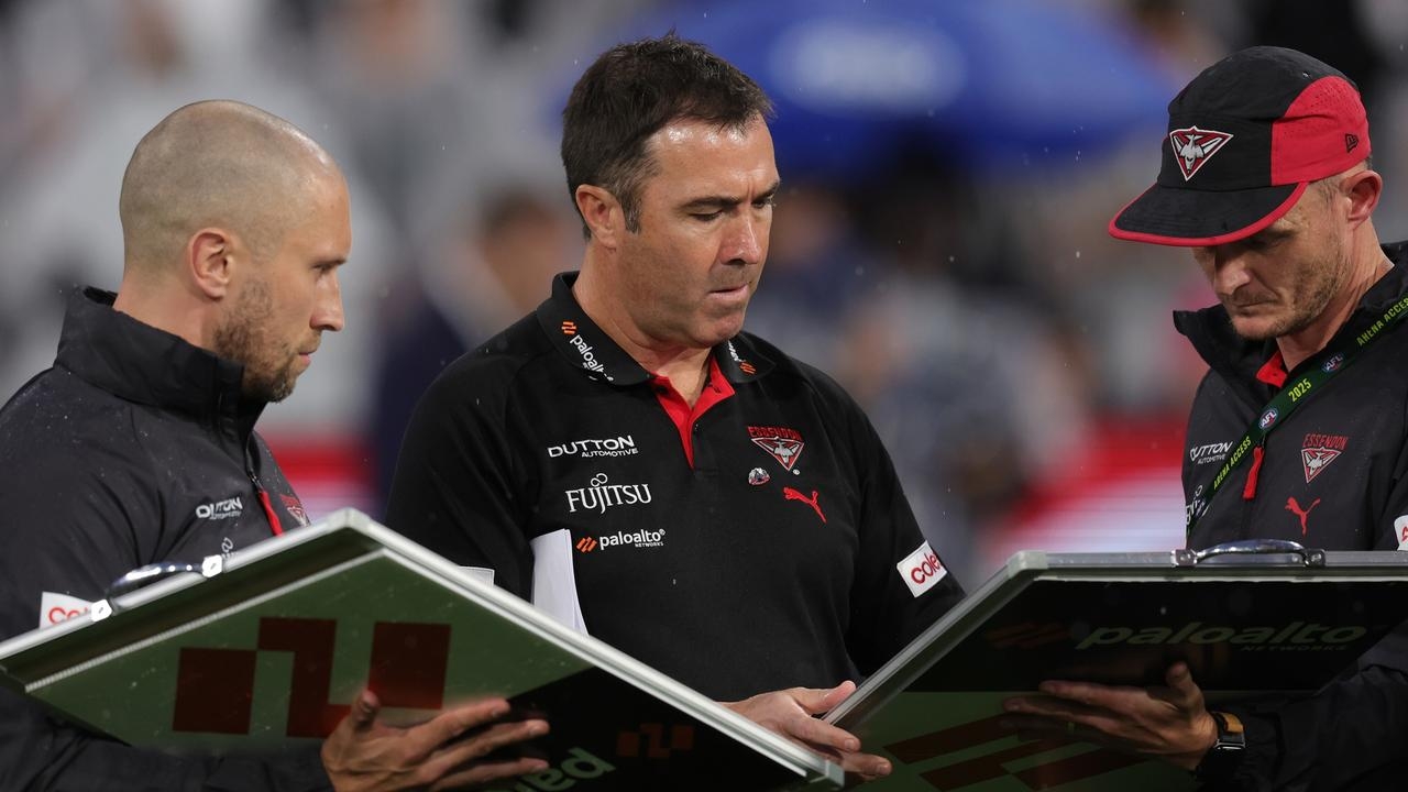 AFL 2025: Essendon coach Brad Scott says the MCG phone issue is ‘no excuse' for Anzac Day fade out