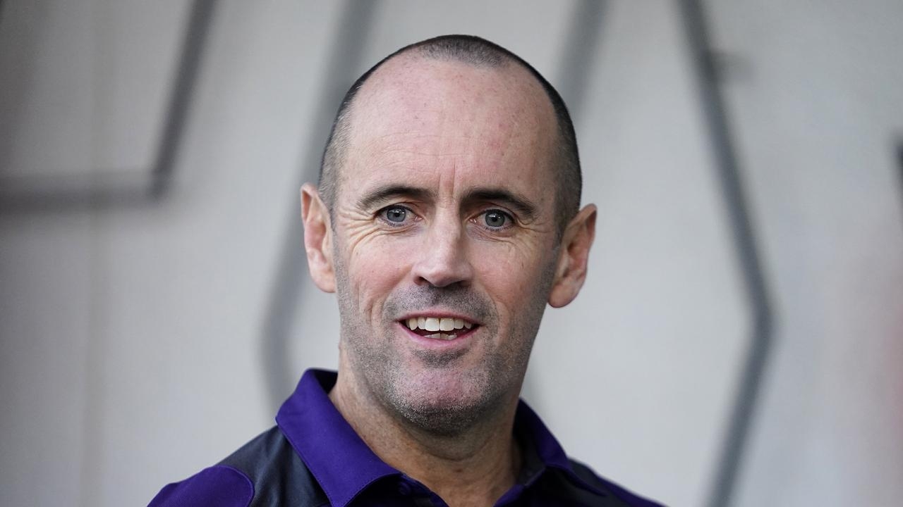 Fremantle v Collingwood AFL Round 9: Live updates, SuperCoach scores, teams