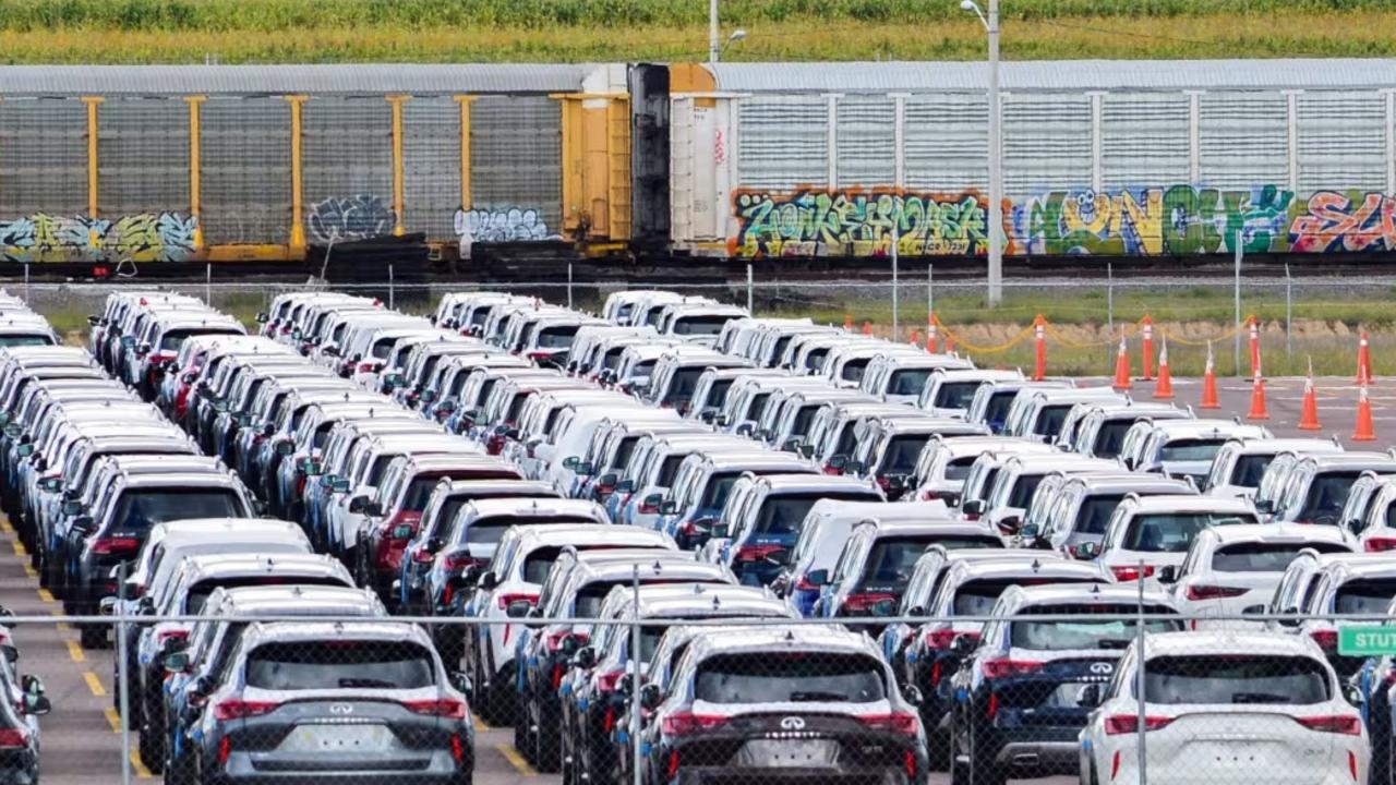 Nissan bosses announce $7 billion loss and 20,000 job cuts