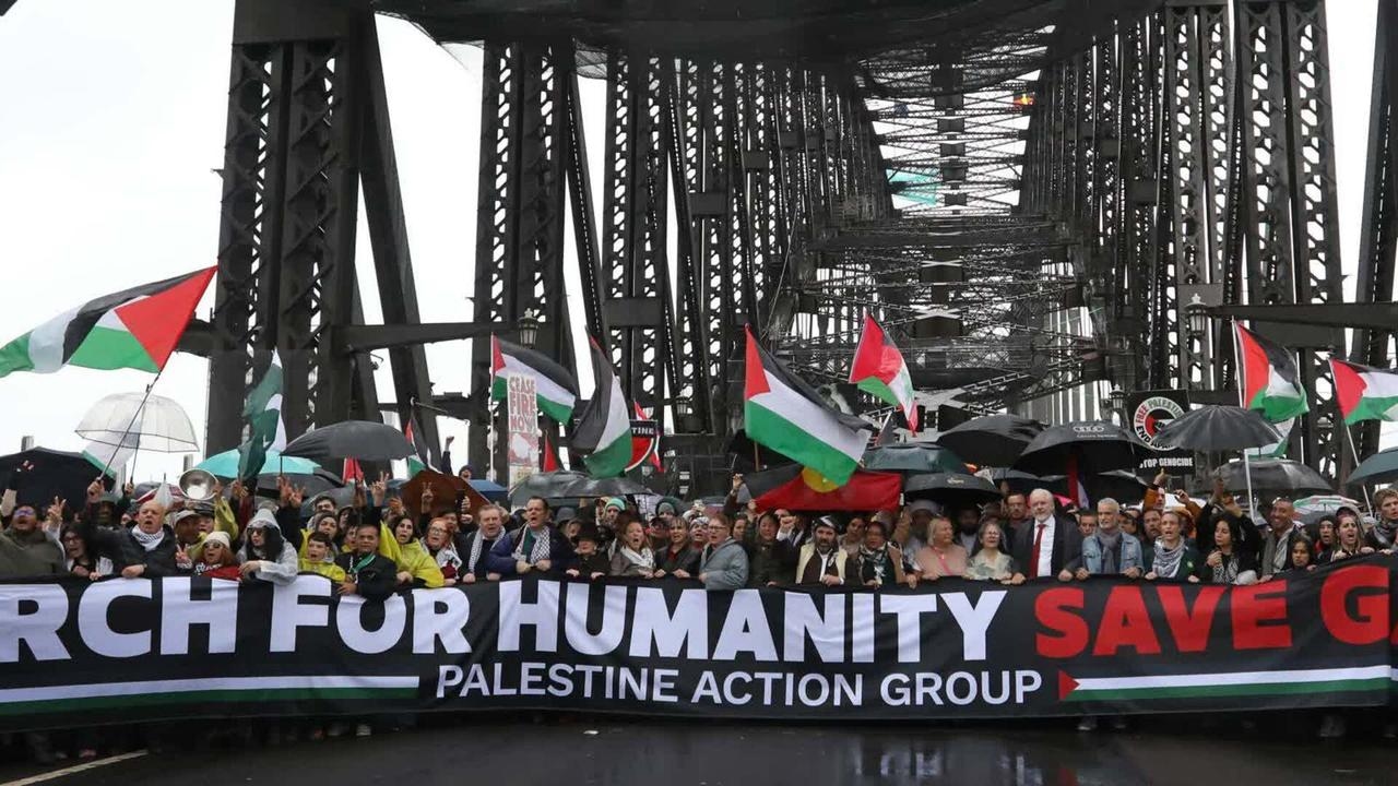 Sydney Harbour Bridge anti-Israel protests labelled ‘disgraceful'