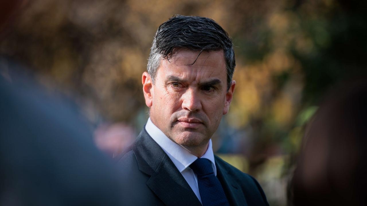 Brad Battin faces internal revolt from Liberal Party after backing Pesutto's bailout plan
