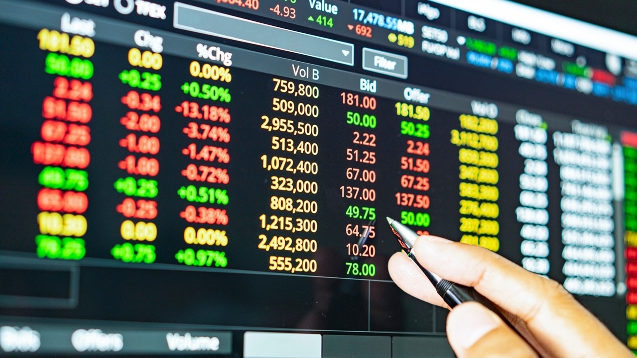 Lunch Wrap: Trump's Tehran warning jolts oil stocks, CSL climbs on FDA nod