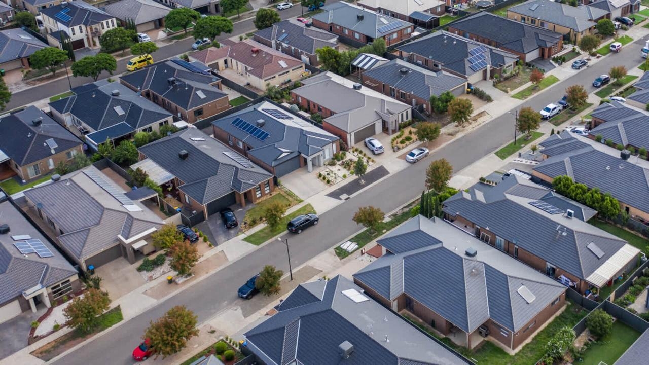 Median house prices in Australian capital cities hit $1m