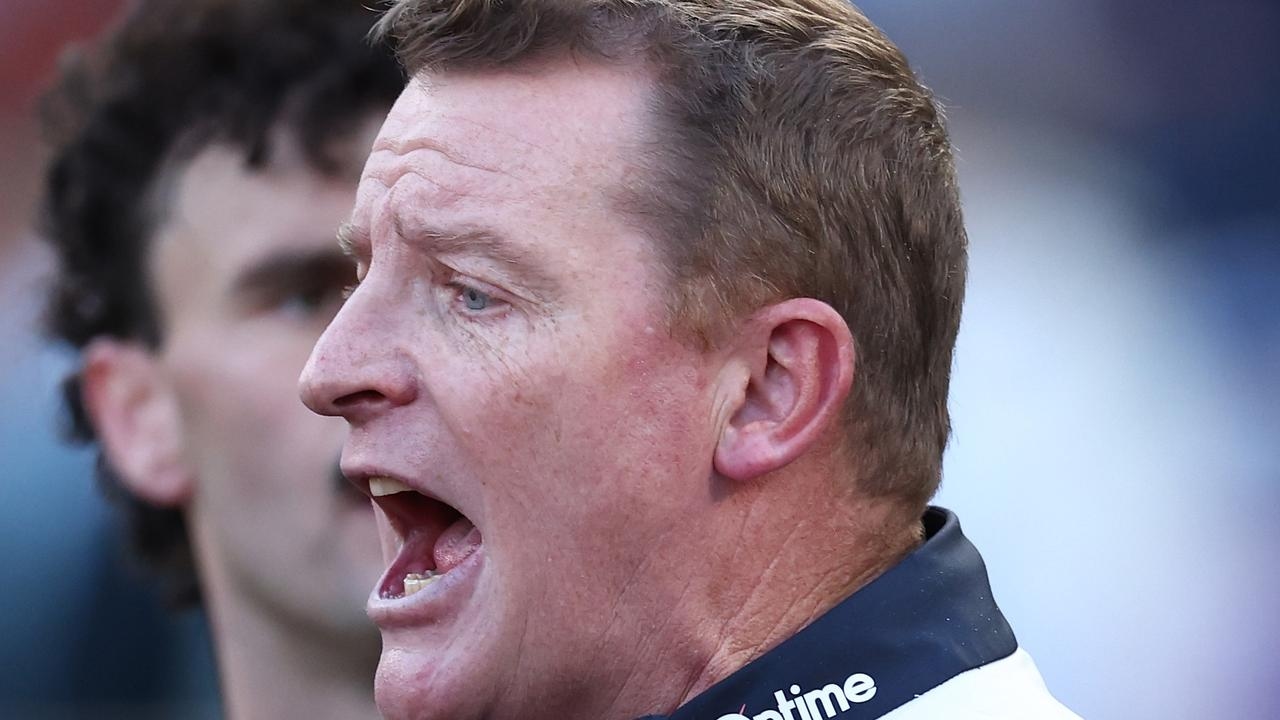 AFL 2025: Carlton coach Michael Voss refuses to address growing noise around his future