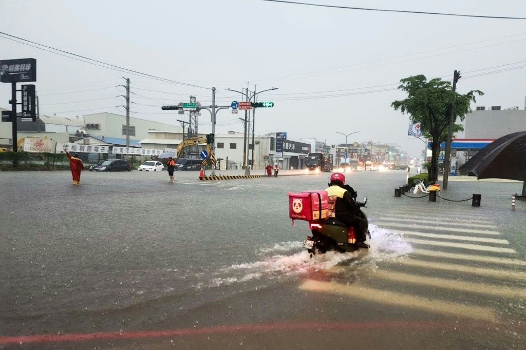 Torrential rain in Taiwan kills five over past week
