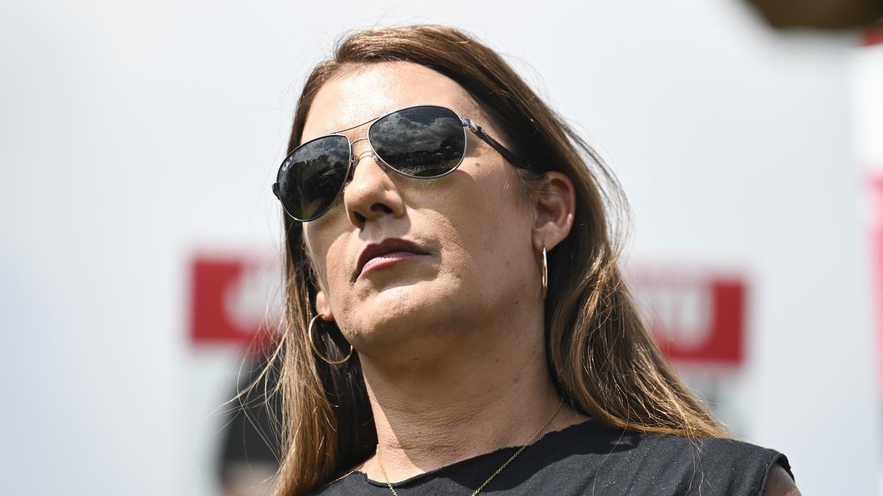 ‘Black cladding': Lidia Thorpe erupts over Dorinda Cox's defection to Labor