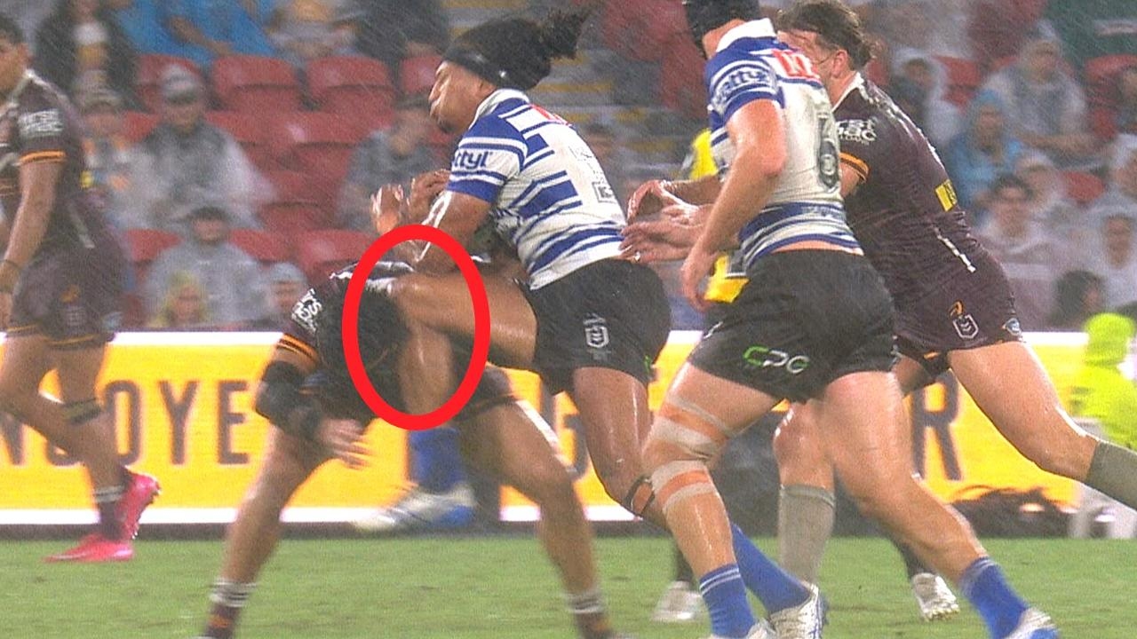 ‘Lost the plot': Bulldog's foul act sparks outrage across the game