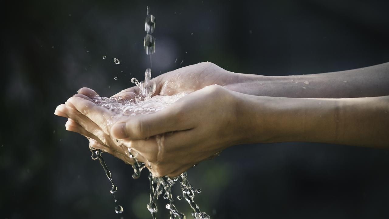 Frankston South residents told to boil water over contamination fears