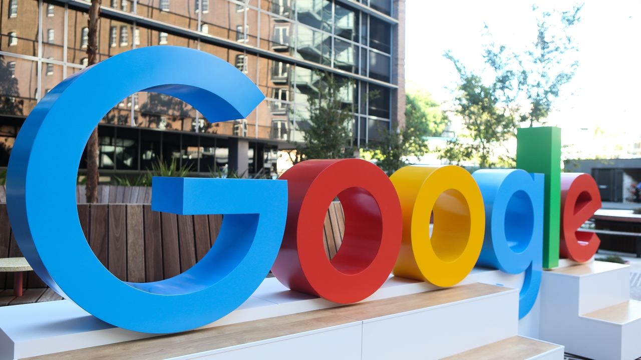 Thousands of Queensland public school students left in lurch after Gmail glitch blocks school reports