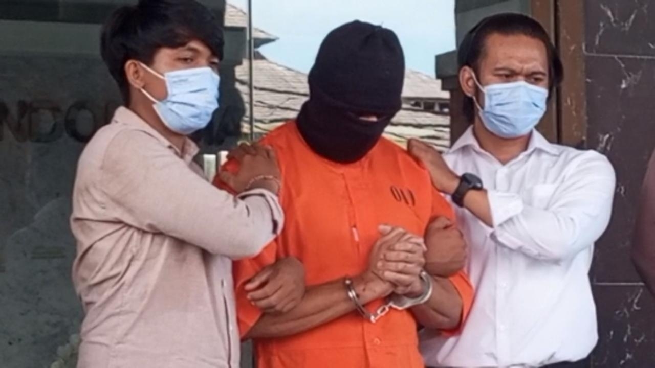 Australian man arrested in Bali says he had no idea drug parcels contained cocaine