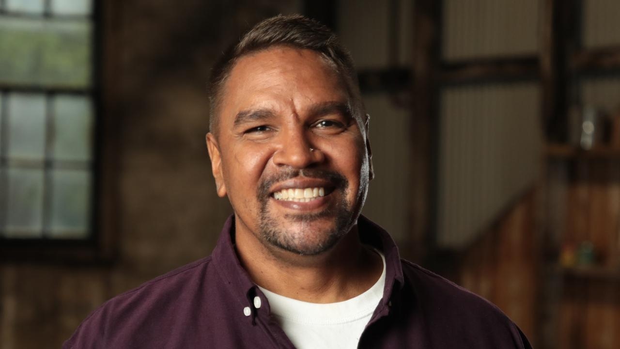 Hundreds of mourners farewell AFL great Andrew Krakouer at the Swan Districts Football Club