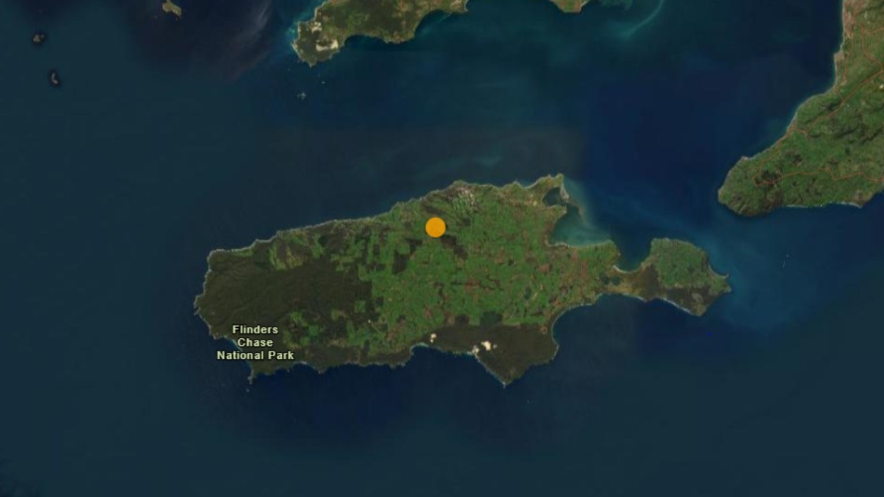'Woke at 1am. Now I know why': Earthquake rocks Kangaroo Island in South Australia, sending shockwaves to the mainland