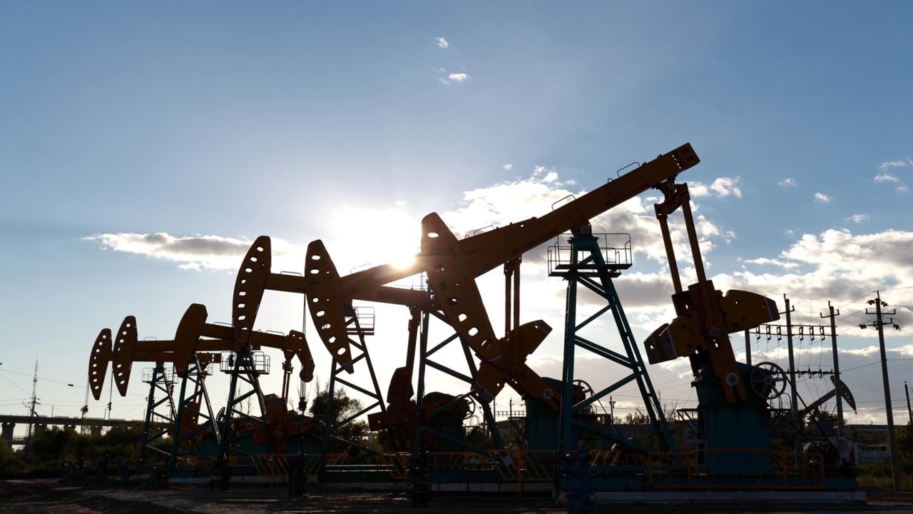 ‘Appalling': Report shows Australia's high investment in Russian oil products