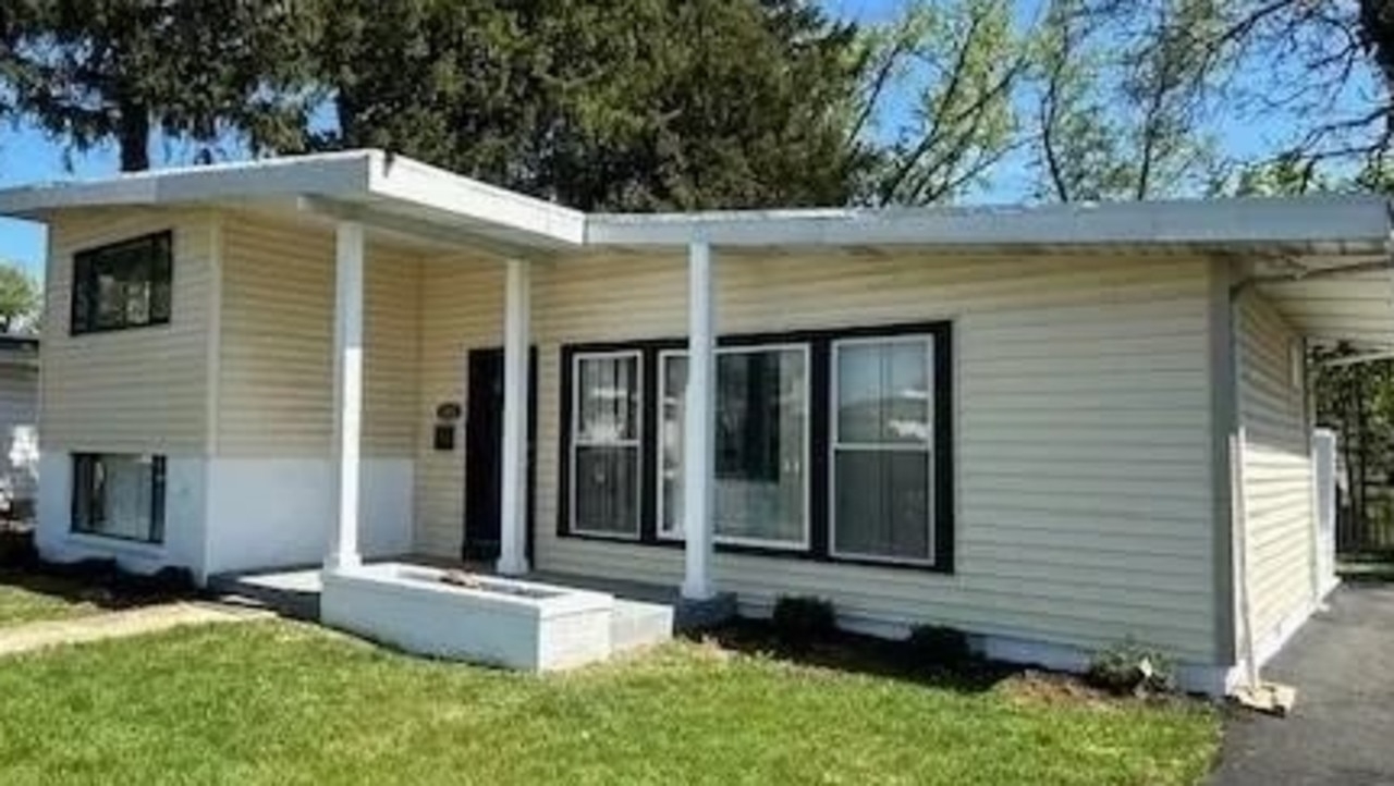 Family of squatters move into home after it sold, change locks