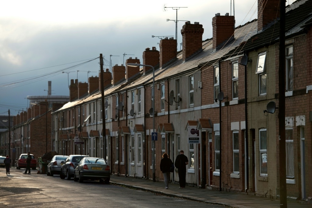 UK apologises to thousands of grooming victims as it toughens law