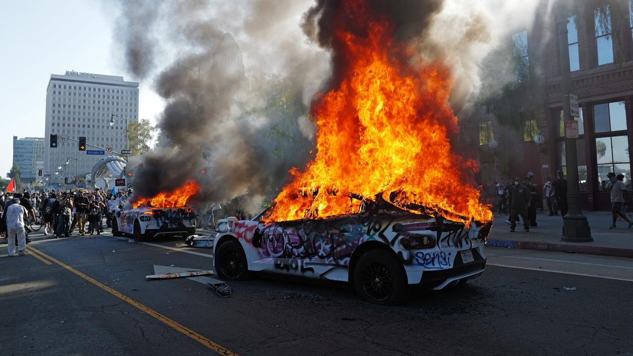 ‘Democrats were firmly behind that': LA immigration protests likened to BLM riots