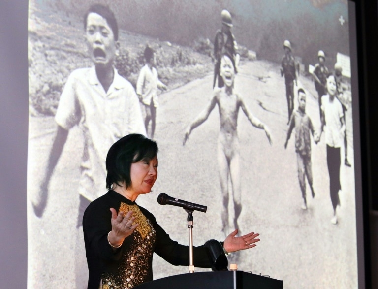 World Press Photo cast doubt on 'Napalm Girl' photographer's identity