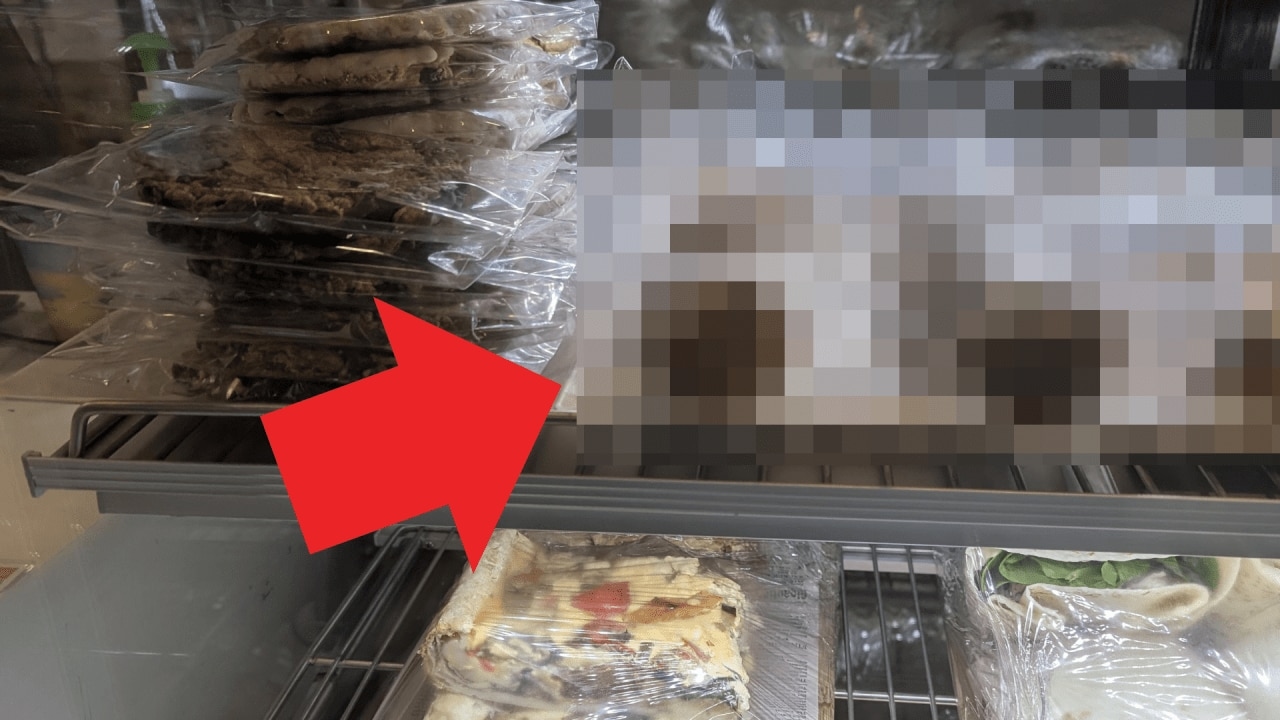 'This isn't required FFS': Aussies divided over cafe's 'unnecessary' act