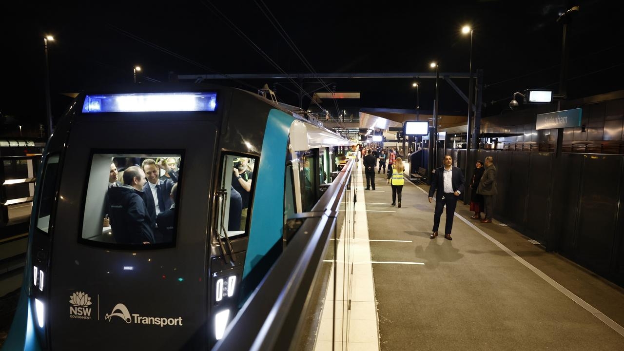 More commuter chaos as technical incident on Metro