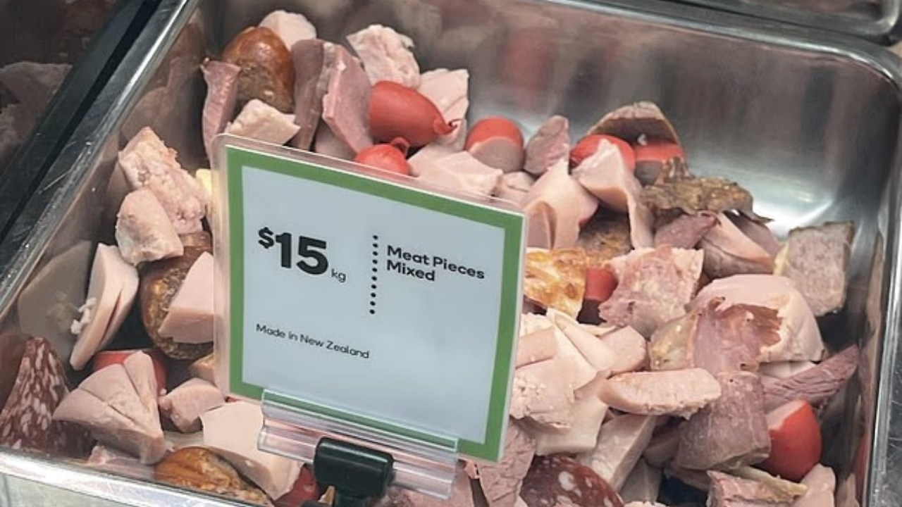 An image of meat products for sale at Woolworths repulses the internet as the supermarket says it was trying to cut waste