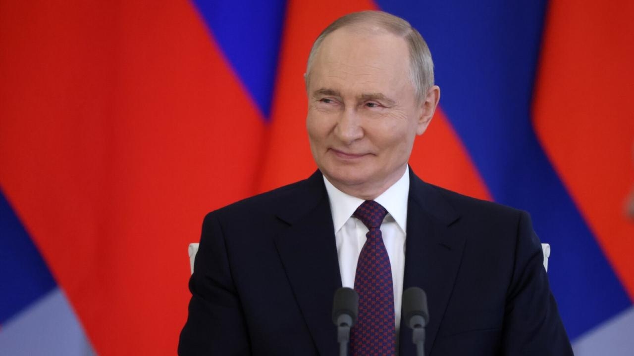 Vladimir Putin not ‘backing down' from demands for Ukrainian territory amid US peace efforts