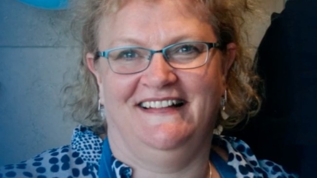 Family of Pauline Fitzsimons claim NSW police officer told her of a 'safe way' through floods and escorted her toward Coffs Harbour before being swept away
