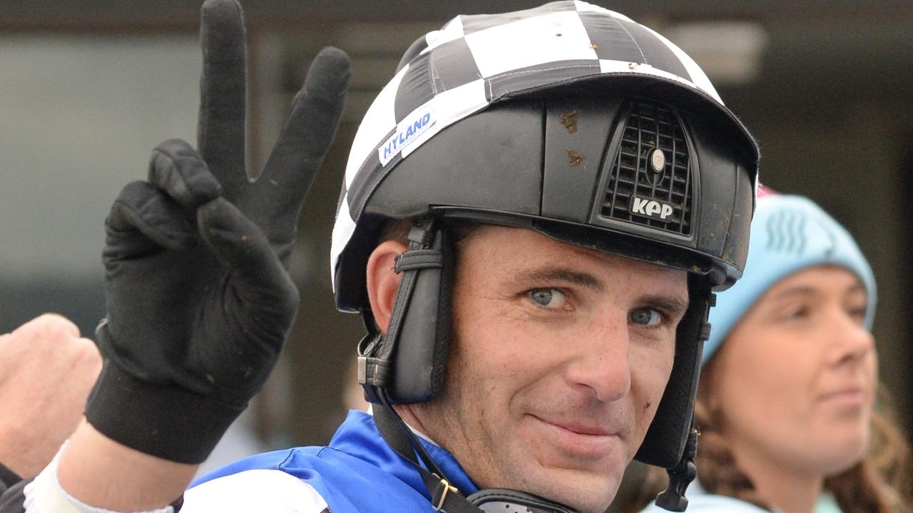 Star jumps jockey Steven Pateman back in action at Warrnambool after missing last year
