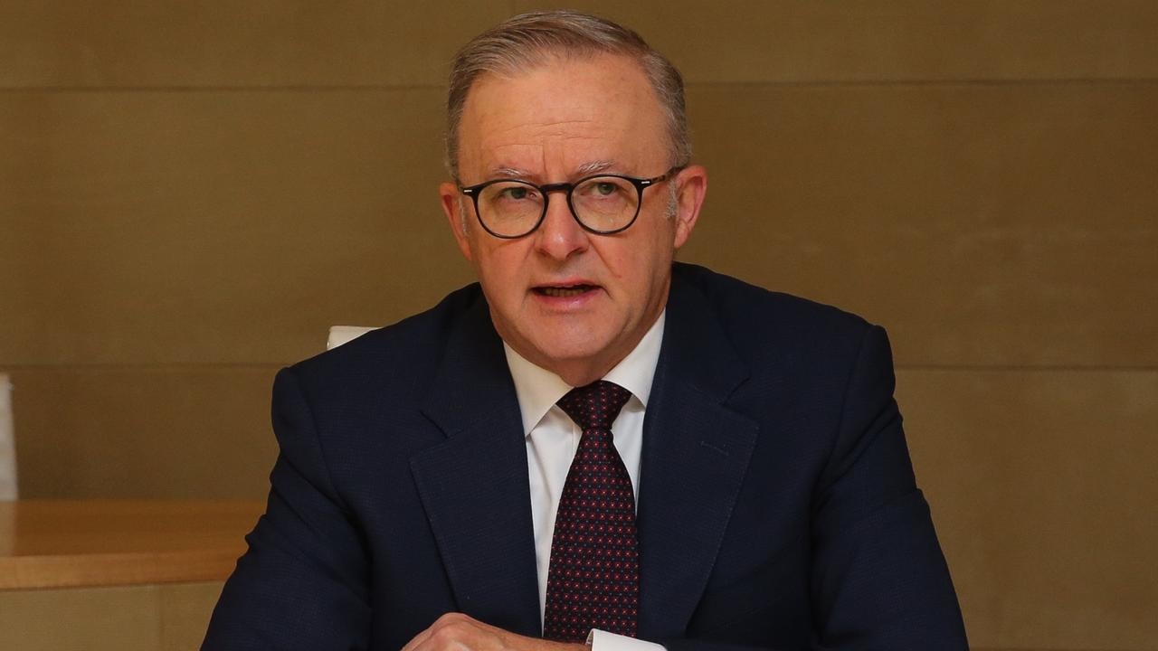 PM rules out capital gains tax changes at Labor's upcoming economic roundtable