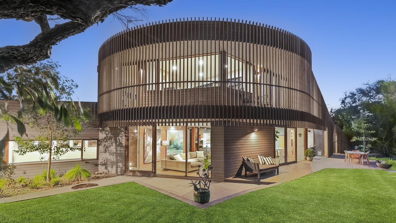 Barwon Heads: Award-winning circular home by Jackson Clements Burrows hits market