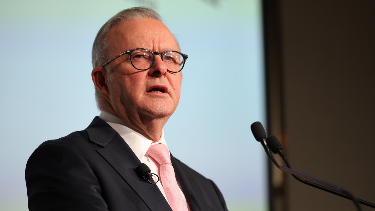 ‘He's taking the piss': Sky News host Paul Murray torches Anthony Albanese for ducking US while cozying up to China