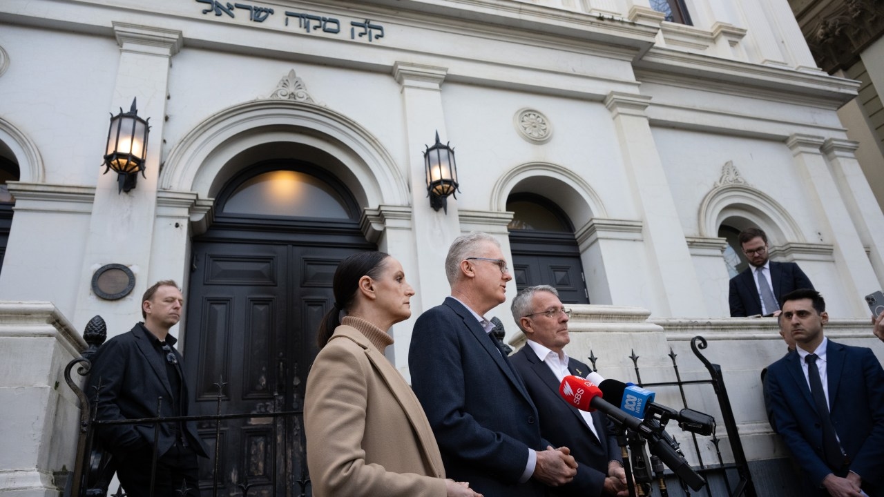 ‘We probably all have the same view': Home Affairs Minister Tony Burke says police considering classing synagogue attack as terrorism
