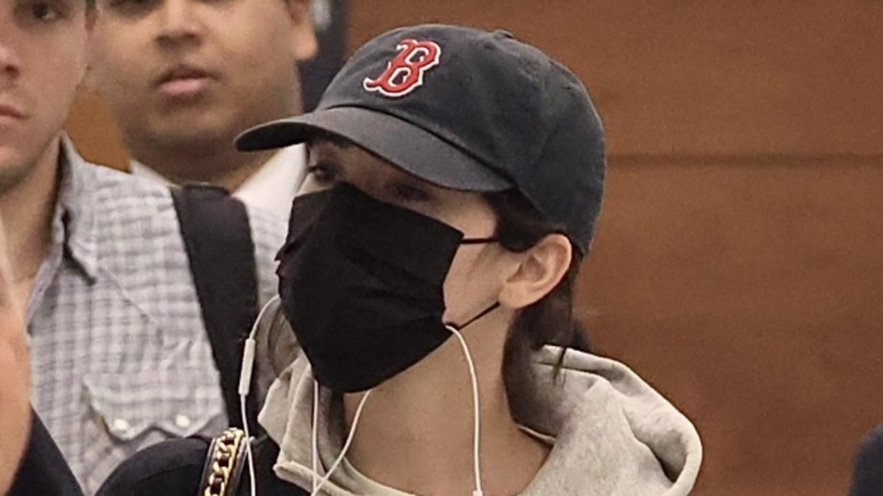 US pop star Gracie Abrams arrives in Sydney incognito