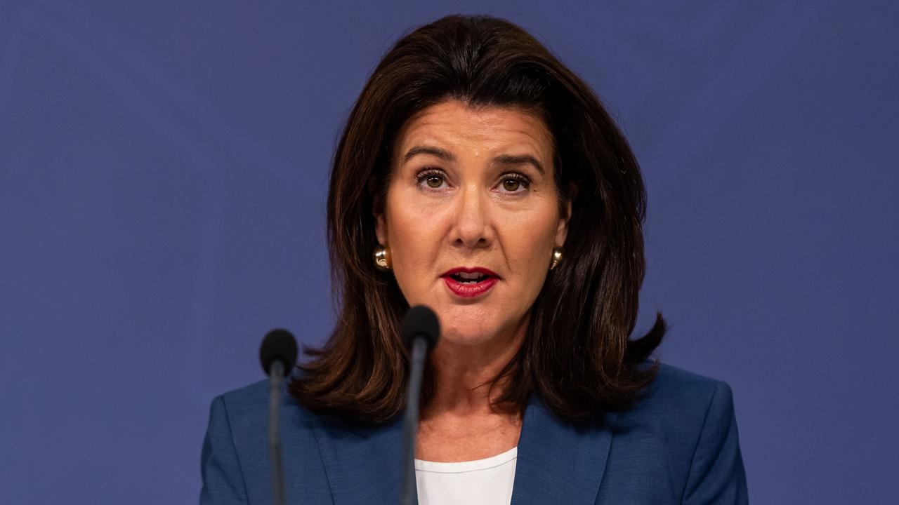 Ousted Liberal frontbencher Jane Hume breaks silence after shadow ministry dumping
